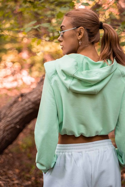 Kadın Vatkalı Kapşonlu Mint Yeşili Kısa Sweatshirt