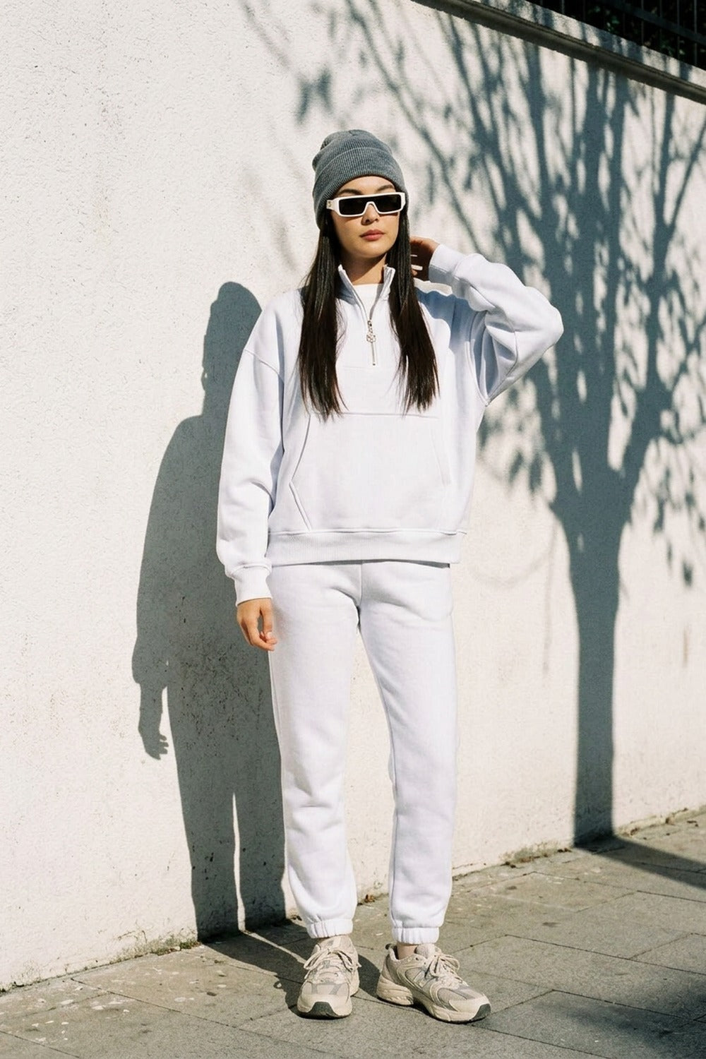 Kadın Beyaz Fermuarlı Oversize Sweatshirt
