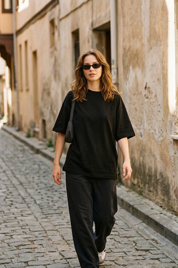 Kadın Chill Oversize Premium Siyah T-Shirt