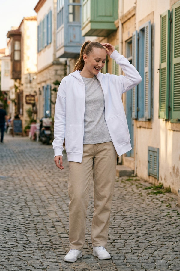 Kadın Oversize Fermuarlı Kapüşonlu Beyaz Sweatshirt