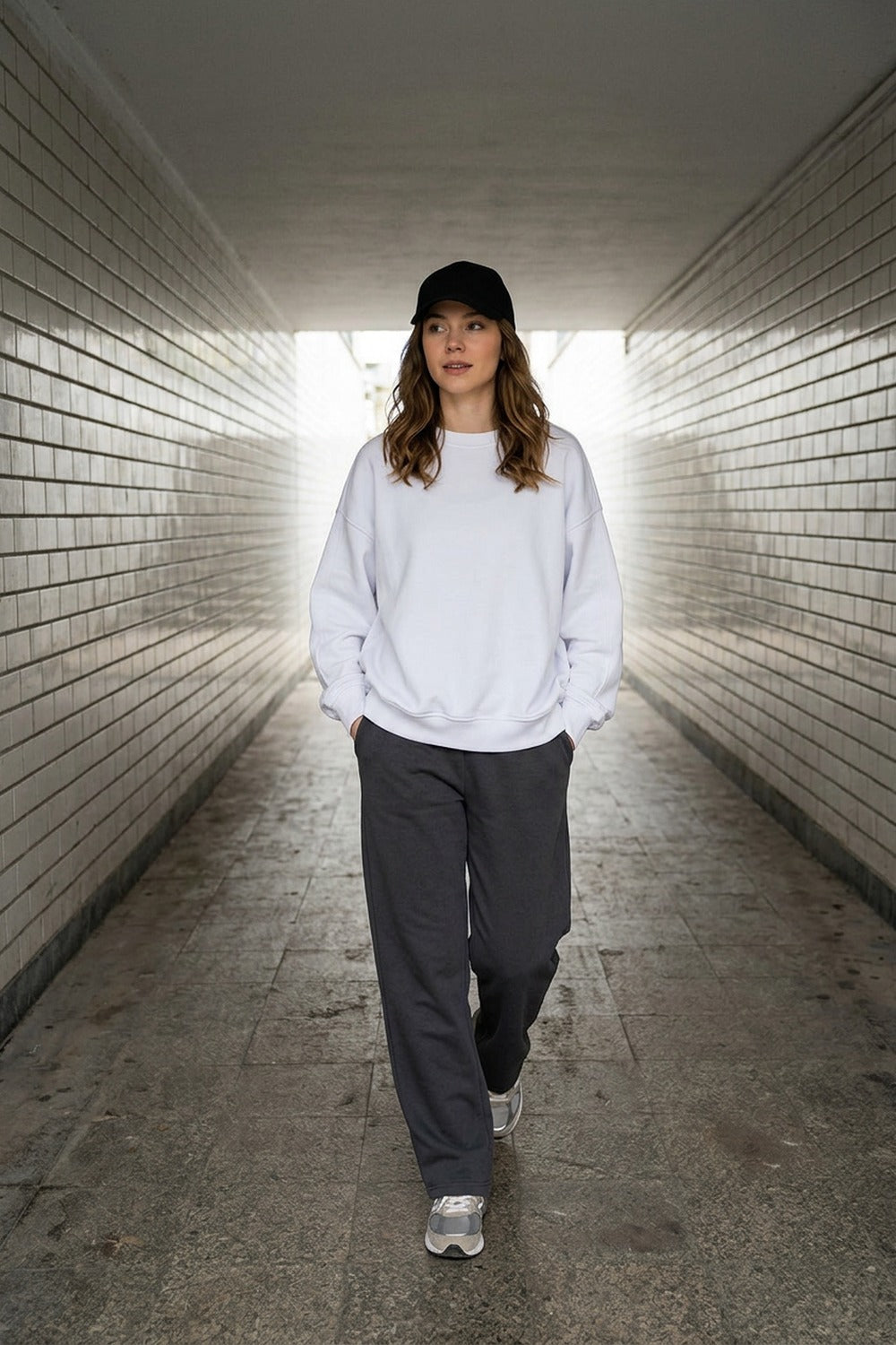 Kadın Vibe Oversize Beyaz Sweatshirt