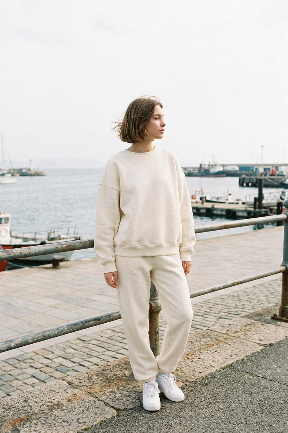 Kadın Vibe Oversize Krem Sweatshirt