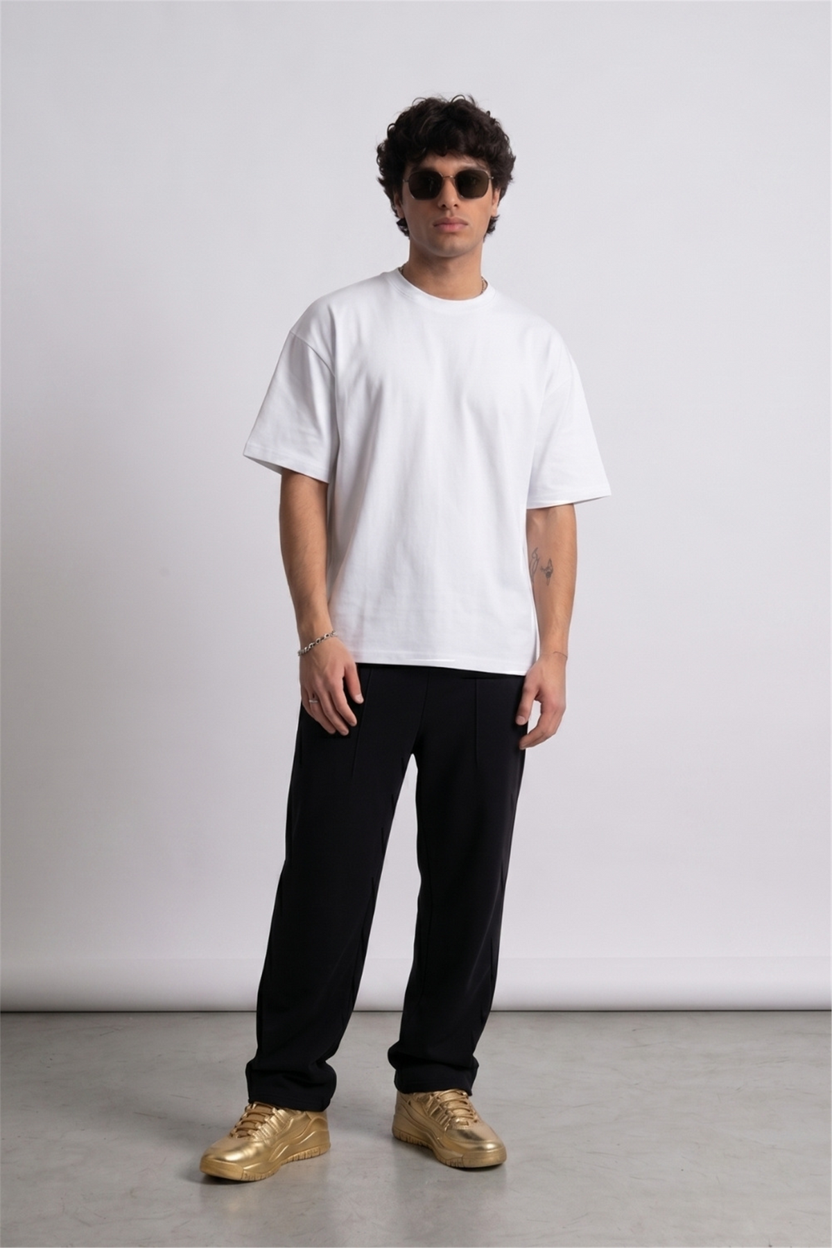 Boxy Ex Beyaz Premium T-Shirt