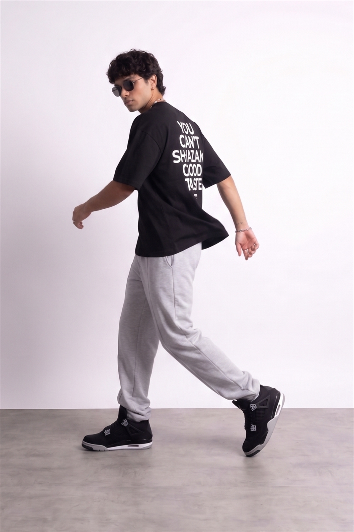 Boxy Shazam Siyah Premium T-Shirt