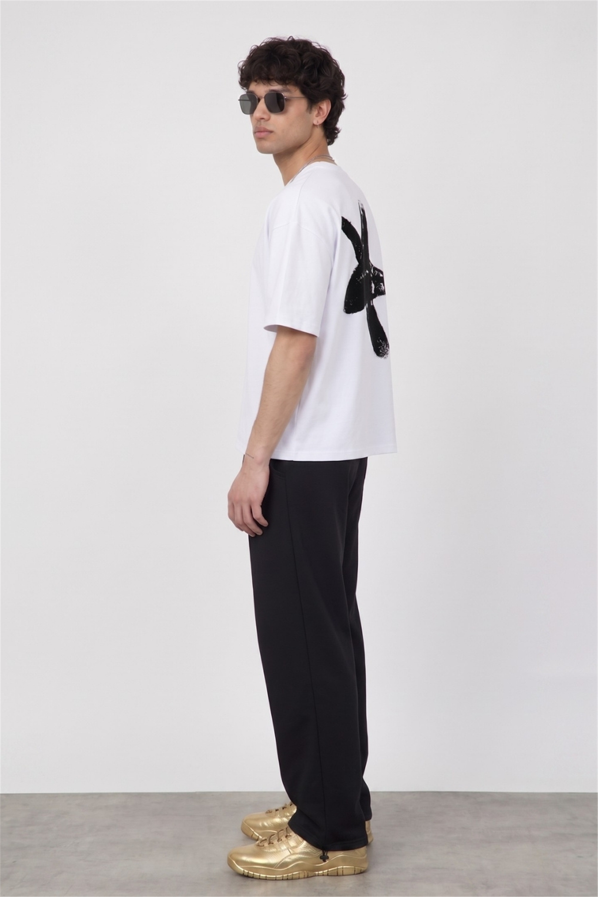Boxy Star Beyaz Premium T-Shirt