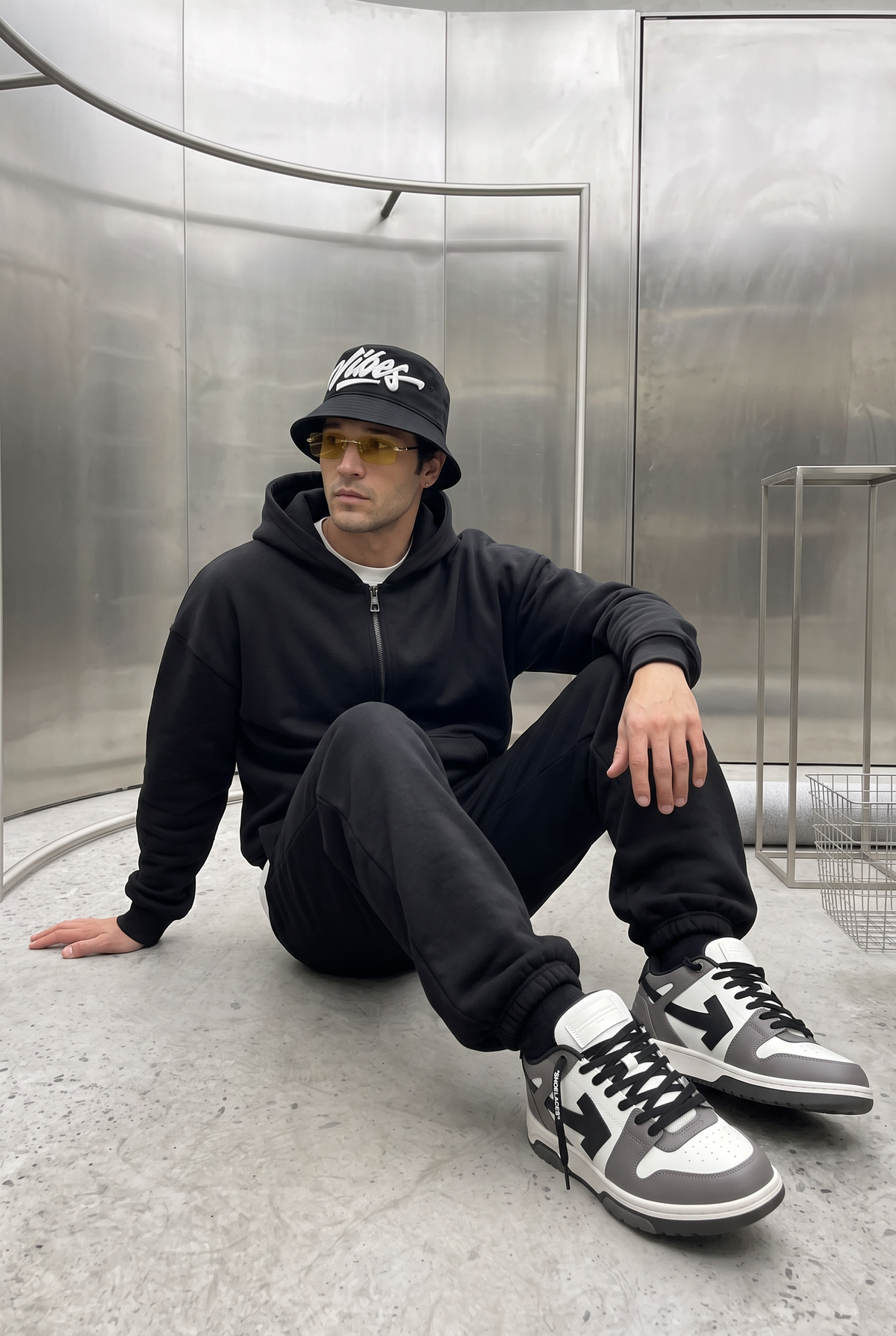 Erkek Chill Oversize Siyah Zip Sweatshirt