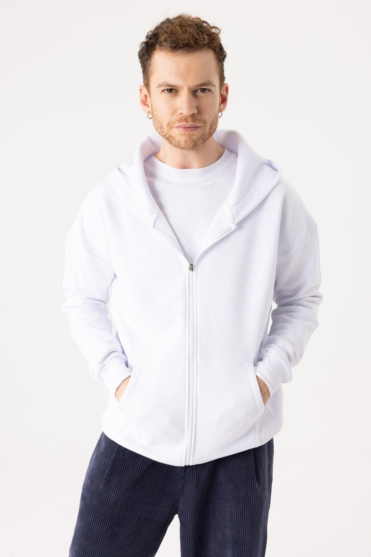 Erkek Oversize Fermuarlı Kapüşonlu Beyaz Sweatshirt