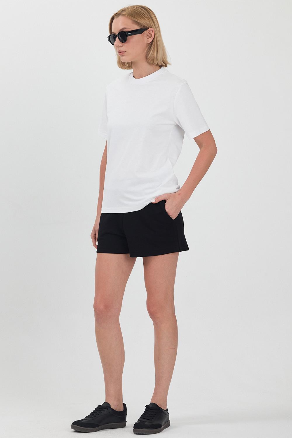 Kadın Basic Beyaz T-Shirt