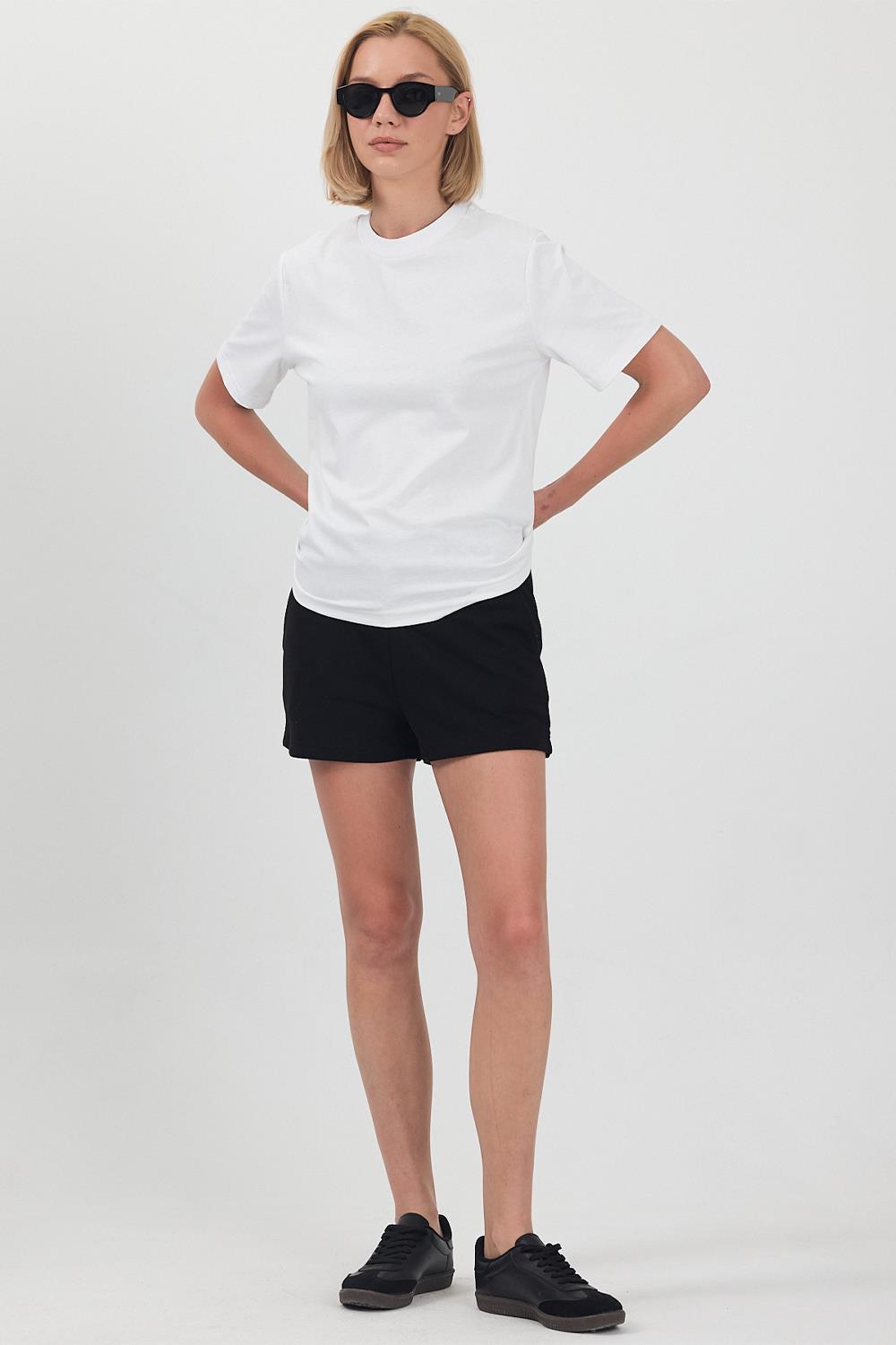 Kadın Basic Beyaz T-Shirt