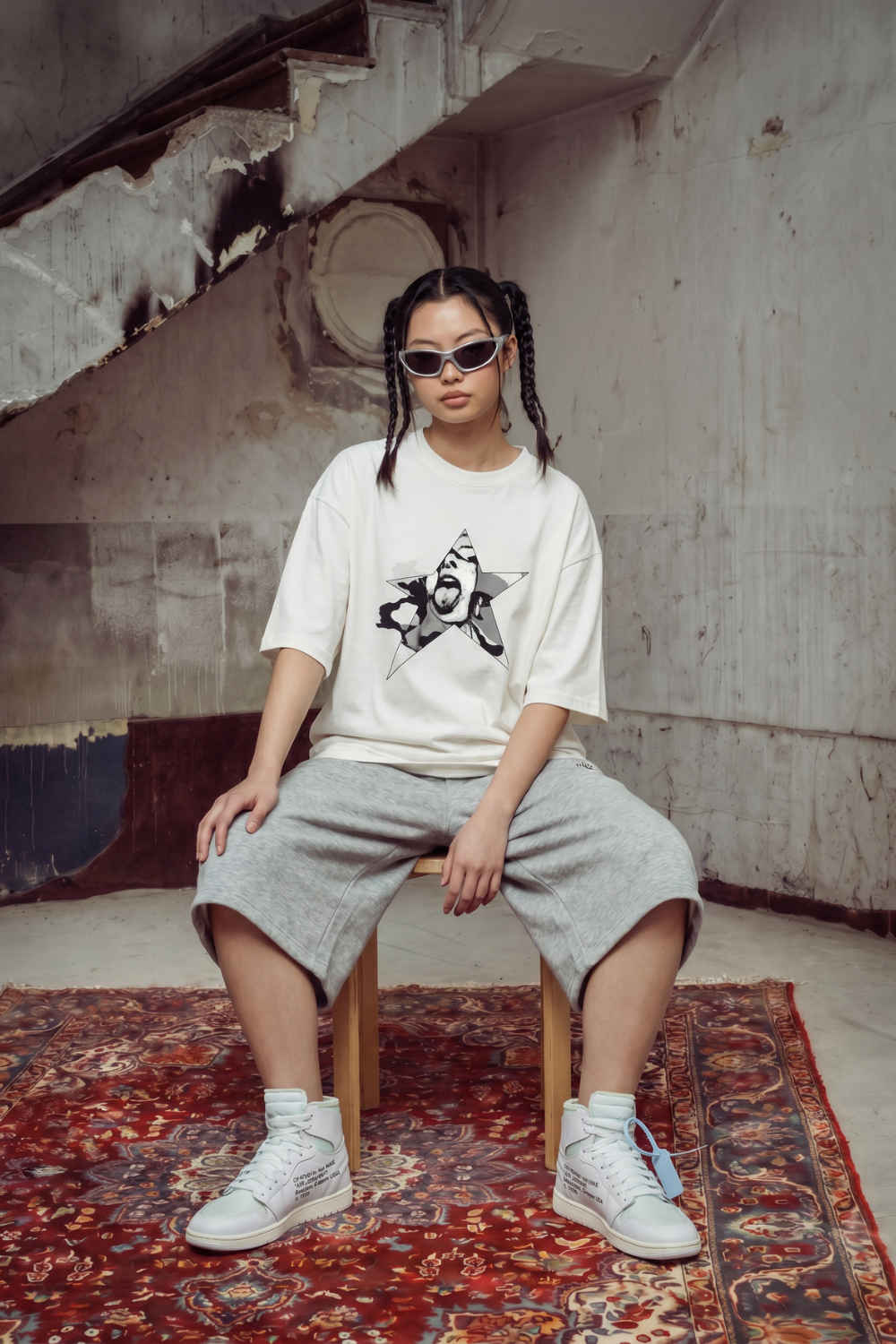 Kadın Chaos Oversize Kırık Beyaz Premium T-Shirt