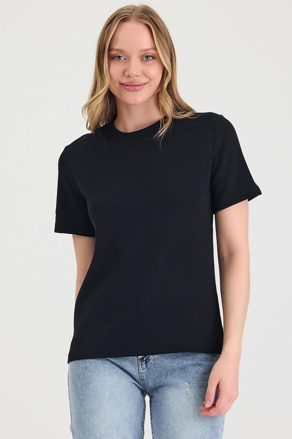 Kadın Kısa Kollu Basic Siyah T-Shirt