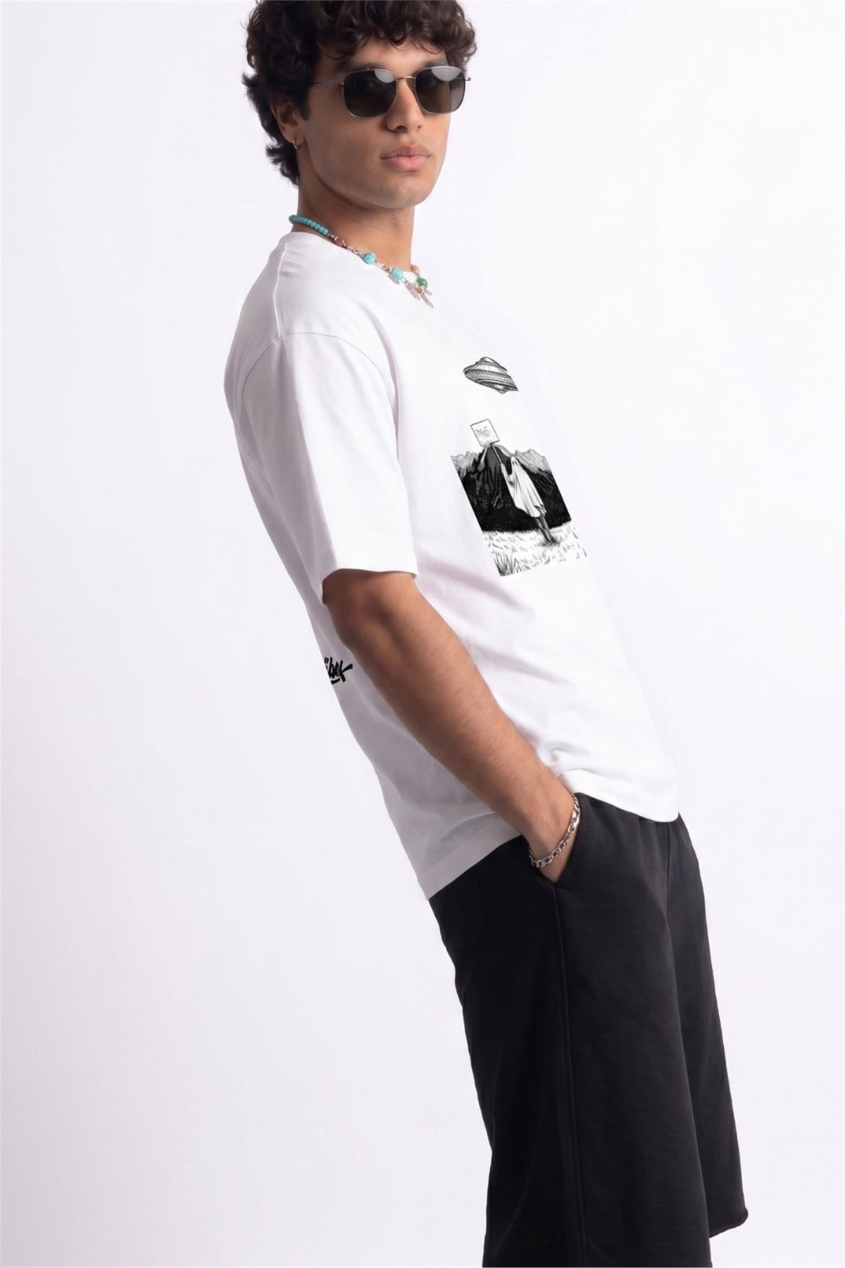Erkek Take Me Oversize Beyaz T-Shirt